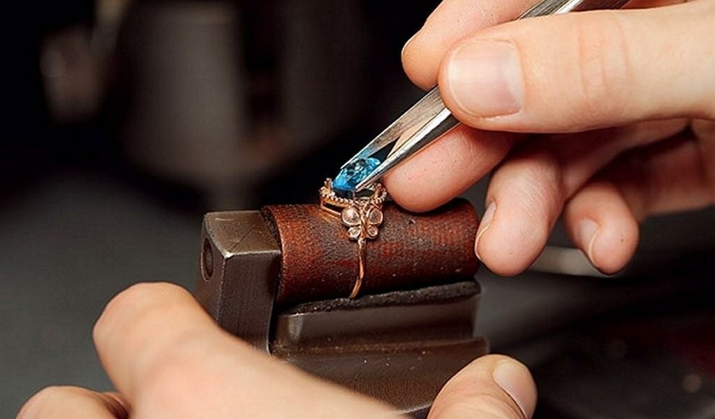 Закрепка ювелірних каменів Закрепка ювелірних каменів